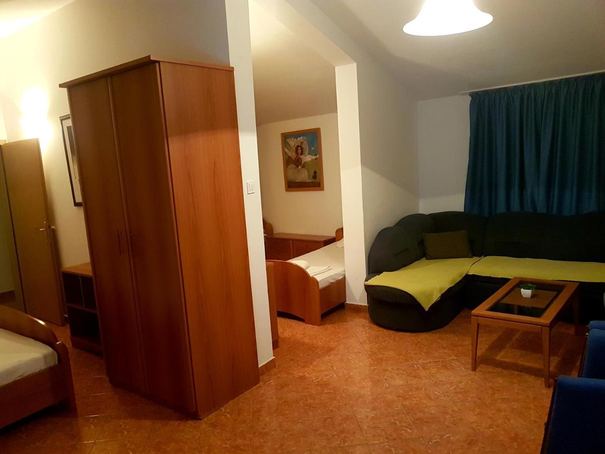 Apartments Andela Budva Luaran gambar