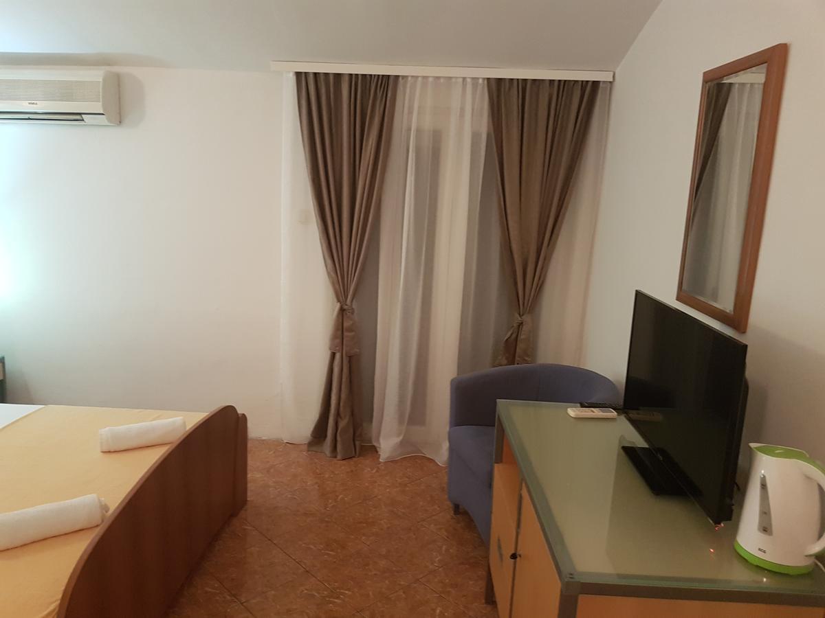 Apartments Andela Budva Luaran gambar